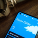Imagen para el artículo titulado El OnePlus 8T tiene todo lo bueno del OnePlus 8 Pro a un precio mucho más reducido